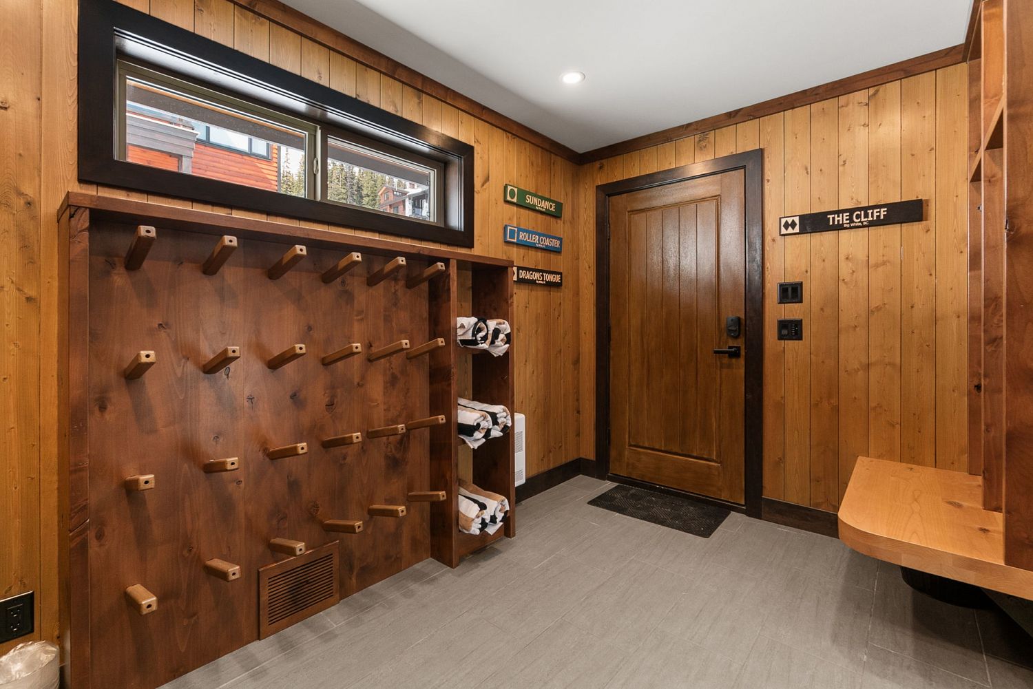 Custom boot dryer
